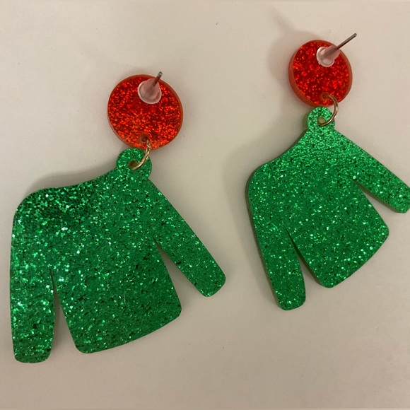 ❤️Christmas Sweater Earrings💚 - Picture 5 of 5